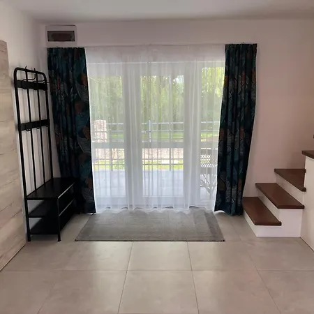 Illa Berek * Ábrahámhegy