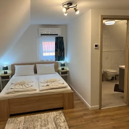 Illa Berek Holiday home