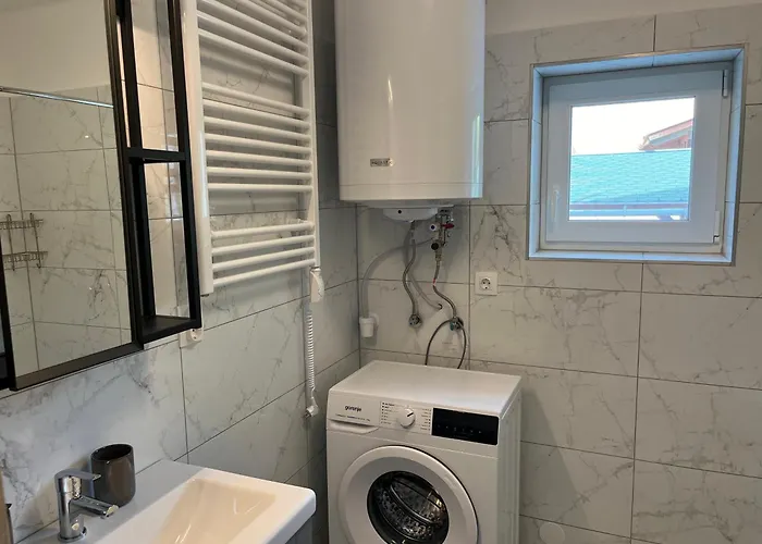 Illa Berek * Ábrahámhegy