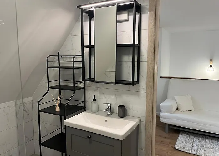 Illa Berek * Ábrahámhegy